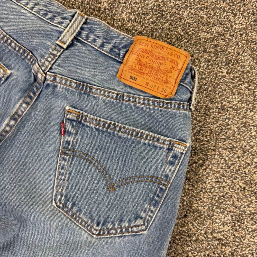 Vintage Levis 501xx Button Fly Straight Leg Raw Hem Jeans Mens 33x36 Fit 30x33.5 - Picture 6 of 14
